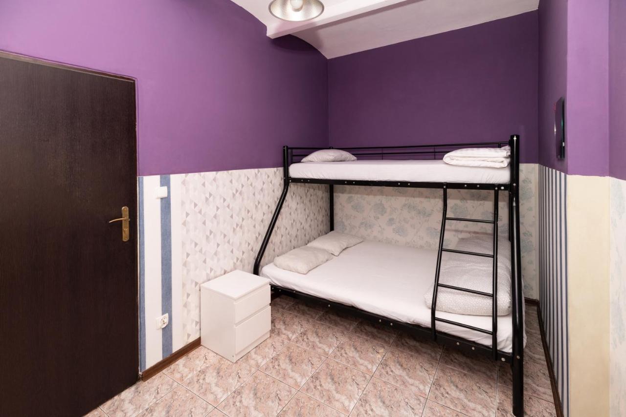 Jopi Hostel Katowice Centrum Экстерьер фото